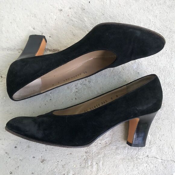 Vintage Ferragamo  - Picture 1 of 8